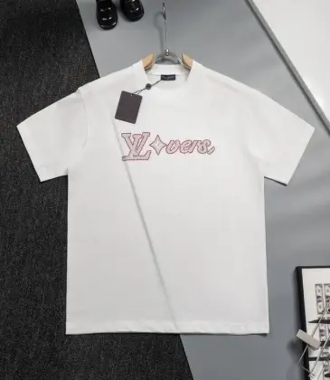 Louis Vuitton T-Shirts for AAAA Louis Vuitton T-Shirts Crew Neck Black/White #A46720