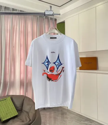 Louis Vuitton T - Shirt With Artistic Clown Face Graphic For Bold Fashion Statements White/Black/Yellow/Purple #A54293