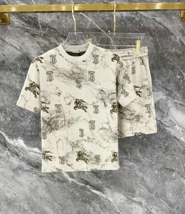 Burberry Tracksuits for Burberry Short Tracksuits for men #A64373