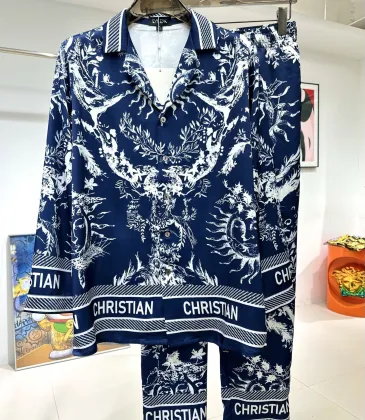 Dior tracksuits for Dior Short Tracksuits for men #A56544 Dior tracksuits for Dior Short Tracksuits for men #A56544