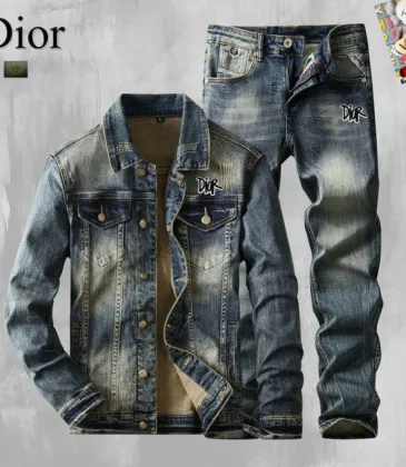 Dior tracksuits for Dior Short Tracksuits for men #A56910