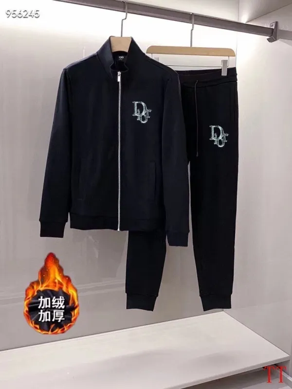 Dior tracksuits for Dior Short Tracksuits for men Fleece-lined and thickened #A58015