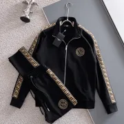Fendi Tracksuits for Men's long tracksuits #A50626