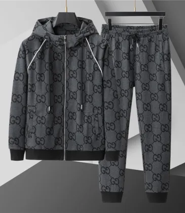 Gucci Tracksuits for Men's long tracksuits #A55318