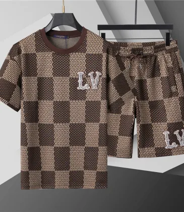 Louis Vuitton tracksuits for Louis Vuitton short tracksuits for men #A45378