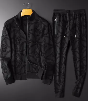 versace Tracksuits for Men's long tracksuits #999931123