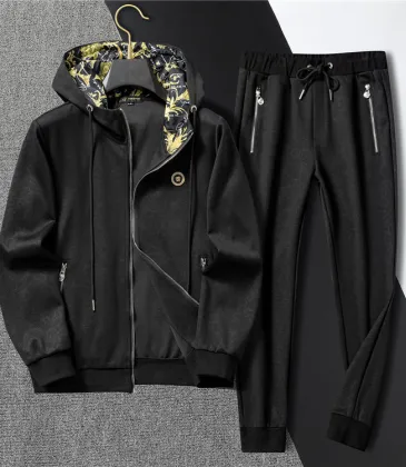 versace Tracksuits for Men's long tracksuits #A41110