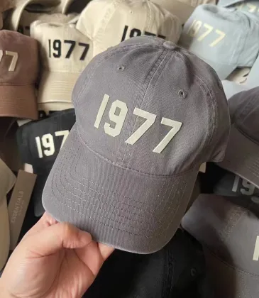 Fear of God Distressed Gray 1977 Cap For Retro - Inspired Streetwear Elegance #999935680
