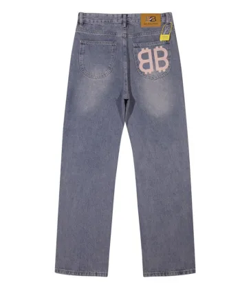 Balenciaga Denim Jeans with Bold BB Logo Detail for a Trendy and Modern Look #A35839