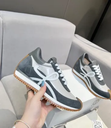 Stylish Loewe Sneakers With Gray Tones And Signature Bow Design For Fashion Forward Looks Unisex Shoes #A30344