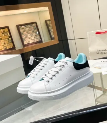 Alexander McQueen Shoes for Unisex McQueen Sneakers #A55844