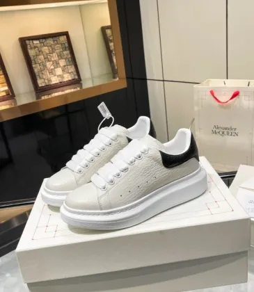 Alexander McQueen Shoes for Unisex McQueen Sneakers #A55855