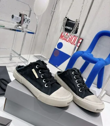 Balenciaga shoes for Balenciaga Unisex Shoes #999923909