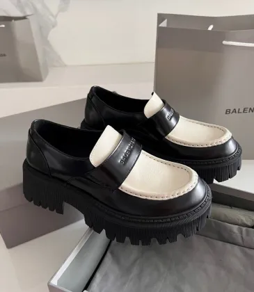 Balenciaga shoes for Women's Balenciaga Sneakers #A43347