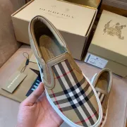 Burberry Sneakers for MEN #9128874