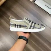 Burberry Shoes for Men's Sneakers #A44142