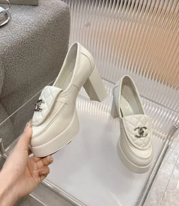Chanel shoes for Women's Chanel Pumps #A56825