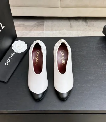 Chanel shoes for Women's Chanel Pumps #A63640