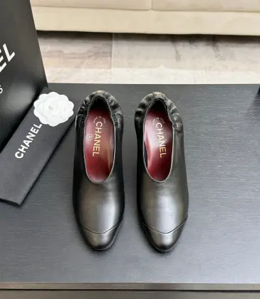 Chanel shoes for Women's Chanel Pumps #A63643