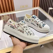 Dior Shoes for Women's Sneakers #A49495