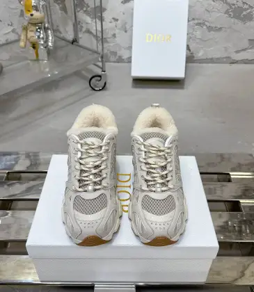 Dior Shoes for Women's Sneakers #A57416