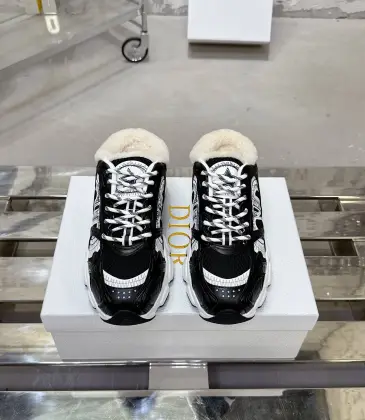 Dior Shoes for Women's Sneakers #A57418