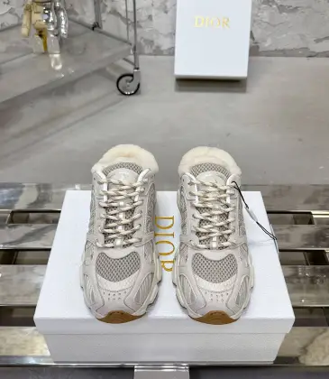 Dior Shoes for Women's Sneakers #A57419