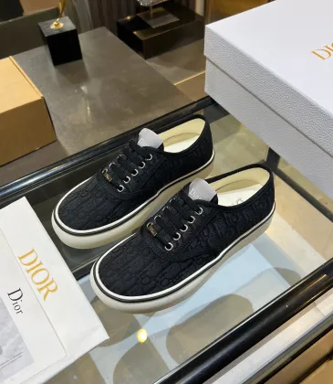 Dior Shoes for Women's Sneakers #A61181