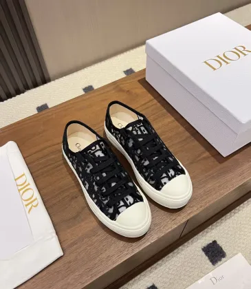 Dior Shoes for Women's Sneakers #A63645