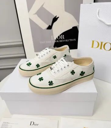 Dior Shoes for Women's Sneakers #A64242