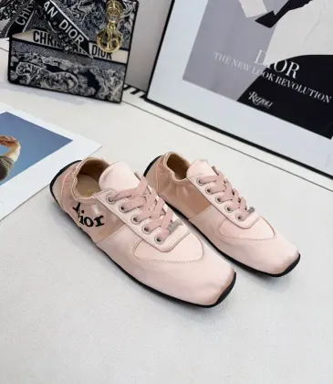 Dior Shoes for Women's Sneakers #A64250