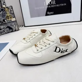 Dior Shoes for Women's Sneakers #A64251