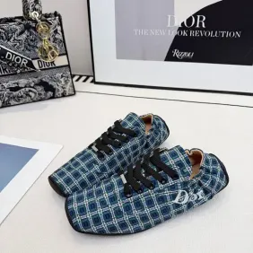 Dior Shoes for Women's Sneakers #A64253