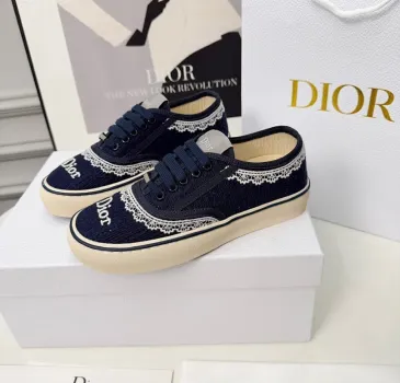 Dior Shoes for Women's Sneakers #A64257