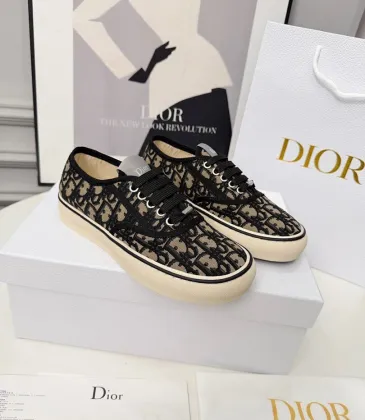 Dior Shoes for Women's Sneakers #A64258