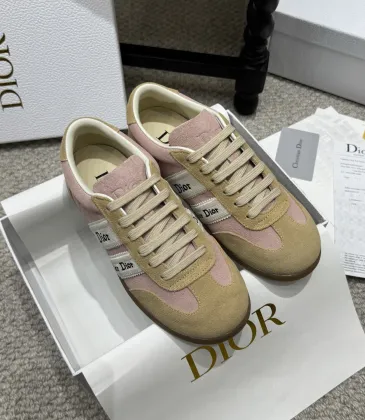 Dior Shoes for Women's Sneakers #A64340