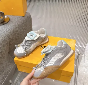 Fendi shoes for Women's Fendi Sneakers #A64354