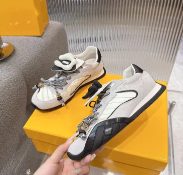 Fendi shoes for Women's Fendi Sneakers #A64357