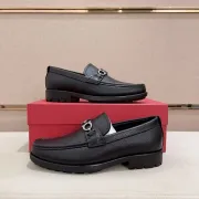 Ferragamo shoes for Men's Ferragamo OXFORDS #A43572