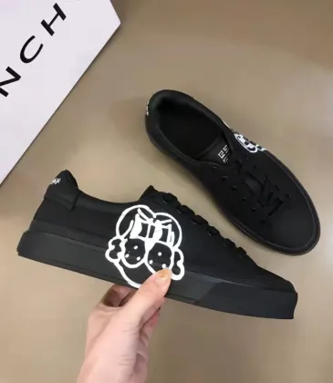 Givenchy Shoes for Men's Givenchy Sneakers #999922585