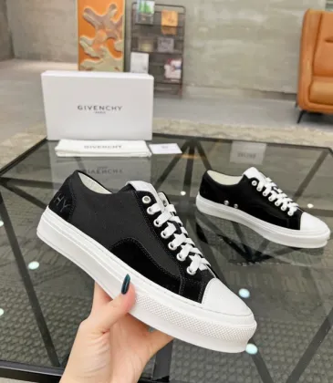 Givenchy Shoes for Men's Givenchy Sneakers #A34402