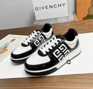 Givenchy Shoes for Men's Givenchy Sneakers Black/White/Blue #A60627