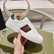 Gucci Shoes for Gucci Unisex Shoes #A28418