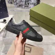 Gucci Shoes for Gucci Unisex Shoes #A28419