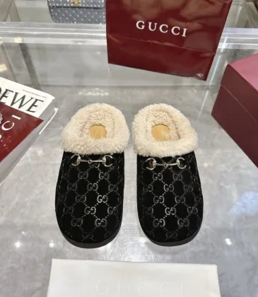 Gucci Shoes for Women's Gucci Slippers #A55126