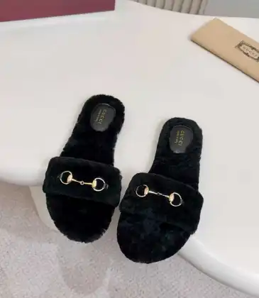 Gucci Shoes for Women's Gucci Slippers #A58237