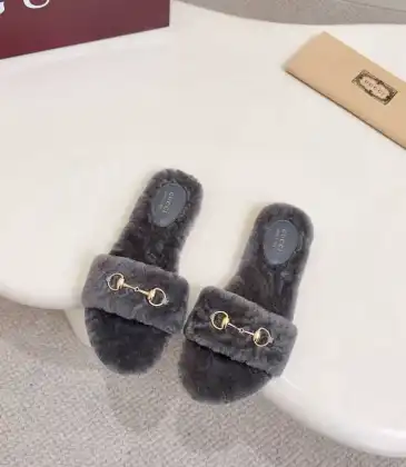 Gucci Shoes for Women's Gucci Slippers #A58239
