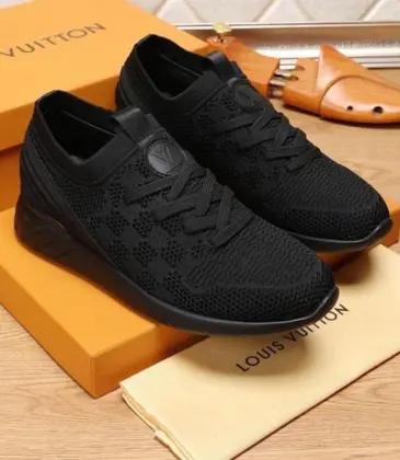 Louis Vuitton Black Shoes for Men's Louis Vuitton Sneakers #99115718