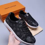 Louis Vuitton Shoes for Men's Louis Vuitton Sneakers #9121263