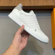 Louis Vuitton Shoes for Men's Louis Vuitton Sneakers #A44697